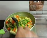 A picture of step 3 of Restaurant style mix veg sabji.