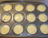 Foto del paso 4 de la receta: Magdalenas con chocolate de taza y arándanos rojos y azules