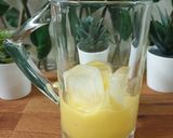 A picture of step 3 of Mango Mojito 🥭🍋🧊🌿🍋🥭.