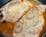 Foto del paso 7 de la receta: Chuletas de aguja de cerdo en salsa al Pedro Ximénez