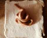 Foto langkah ke 1 dari resep Roti Crispy Peanuts Roll.