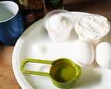 A picture of step 1 of Vanilla cup cakes.