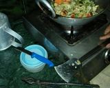 A picture of step 3 of Dalia upma.
