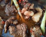 Gambar langkah 8 resipi Daging Kicap Tumis Asam.