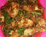 Foto langkah ke 16 dari resep Ayam Rica Daun Kemangi.
