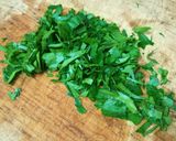 Foto del paso 5 de la receta Chipirones con ajetes y pimiento verde