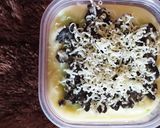 Foto langkah ke 3 dari resep Pandan oreo cheese dessert box.