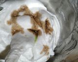 Foto del paso 3 de la receta: Panque con formas de merengue. 🌼