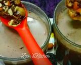 A picture of step 4 of Dates And Chocolate Smoothie.