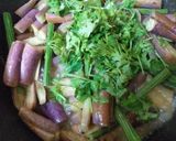 A picture of step 3 of Drumsticks Brinjal curry.