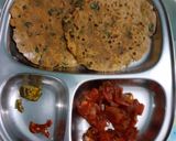 #भाजणीचे थालिपीठ रेसिपी स्टेप 2 फोटो 