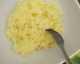 Foto langkah ke 2 dari resep Roll Kentang sosis.