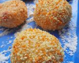 Foto langkah ke 5 dari resep Roti Goreng Strawberry.