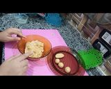 صورة لخطوة 4 من وصفة كرات الجوز الهند بالبسكوت والشوكولاته 🍫😋