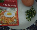 Foto langkah ke 1 dari resep Nasi Goreng Lemak Praktis.