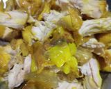 Foto langkah ke 1 dari resep Ayam Suwir Bumbu Rempah.