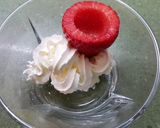 Foto del paso 3 de la receta Fresas con nata bañadas en caramelo