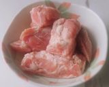 Hình bước làm 1 của món Sườn NON kho chao