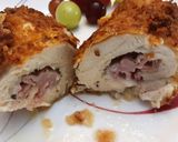 A picture of step 5 of Chicken Cordon Bleu.