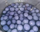 Hình bước làm 2 của món Chè sương sáo củ năng trân châu cốt dừa