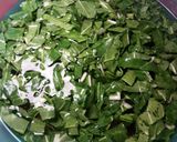 Foto del paso 3 de la receta Alubias blancas con acelgas, hinojo y puntas de pimientos