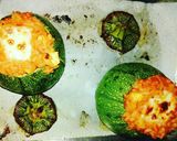 Foto del passaggio 4 della ricetta Zucchine ripiene con riso