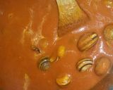 Foto del paso 3 de la receta: Cabrillas con tomate frito