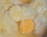 A picture of step 2 of Coated Fried chicken.