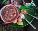 A picture of step 1 of Chicken kosha.