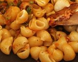 A picture of step 4 of Masala Macaroni.