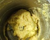 A picture of step 1 of Moong dal ka bada.