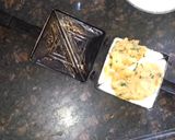 A picture of step 4 of Suji sandwich.