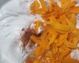 Foto del paso 2 de la receta: Crema montada con cempasúchil