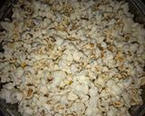Pattogatott kukorica (vajas) recept fázis 4 fotója