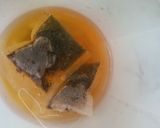 Foto langkah ke 2 dari resep Es Teh Lemon Celup.