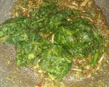 Foto langkah ke 2 dari resep Tumis Genjer Pedas.