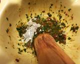 Foto del paso 8 de la receta Ensalada de pimientos y calabacines asados, con ali oli de tomates secos