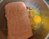 A picture of step 3 of Russian or Italian ground chicken cutlets.