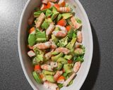 Foto del paso 2 de la receta: Ensalada cóctel de marisco 🦐🦐🦐