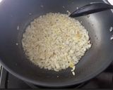 Foto langkah ke 4 dari resep Fusilli Panggang Saos Bakso Kepiting ala Rianti Kitchen.