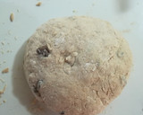 Foto del paso 2 de la receta: Panecillos de soda con pasas
