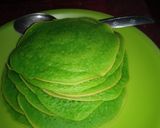 Foto langkah ke 7 dari resep Martabak Lenggang Pandan Teflon.