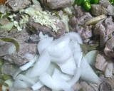 Foto del paso 5 de la receta: Costilla de cerdo a la mexicana y un toque de nopales