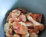 Foto langkah ke 1 dari resep Ayam Rica - Rica Kemangi.
