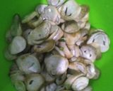 Foto langkah ke 2 dari resep Omelet 🍄 Jamur.