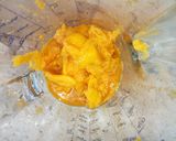 Foto del paso 2 de la receta: Batido helado de mango 😜😜😜