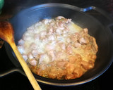 Foto del paso 3 de la receta: Mollejas en salsa de hortalizas con guarnición de arroz