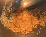 A picture of step 2 of Payesh / Kheer.
