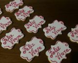 Foto del paso 3 de la receta: Glasé Real para decorar galletitas logo Cookpad