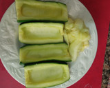 Foto del paso 2 de la receta: Calabacines rellenos de carne